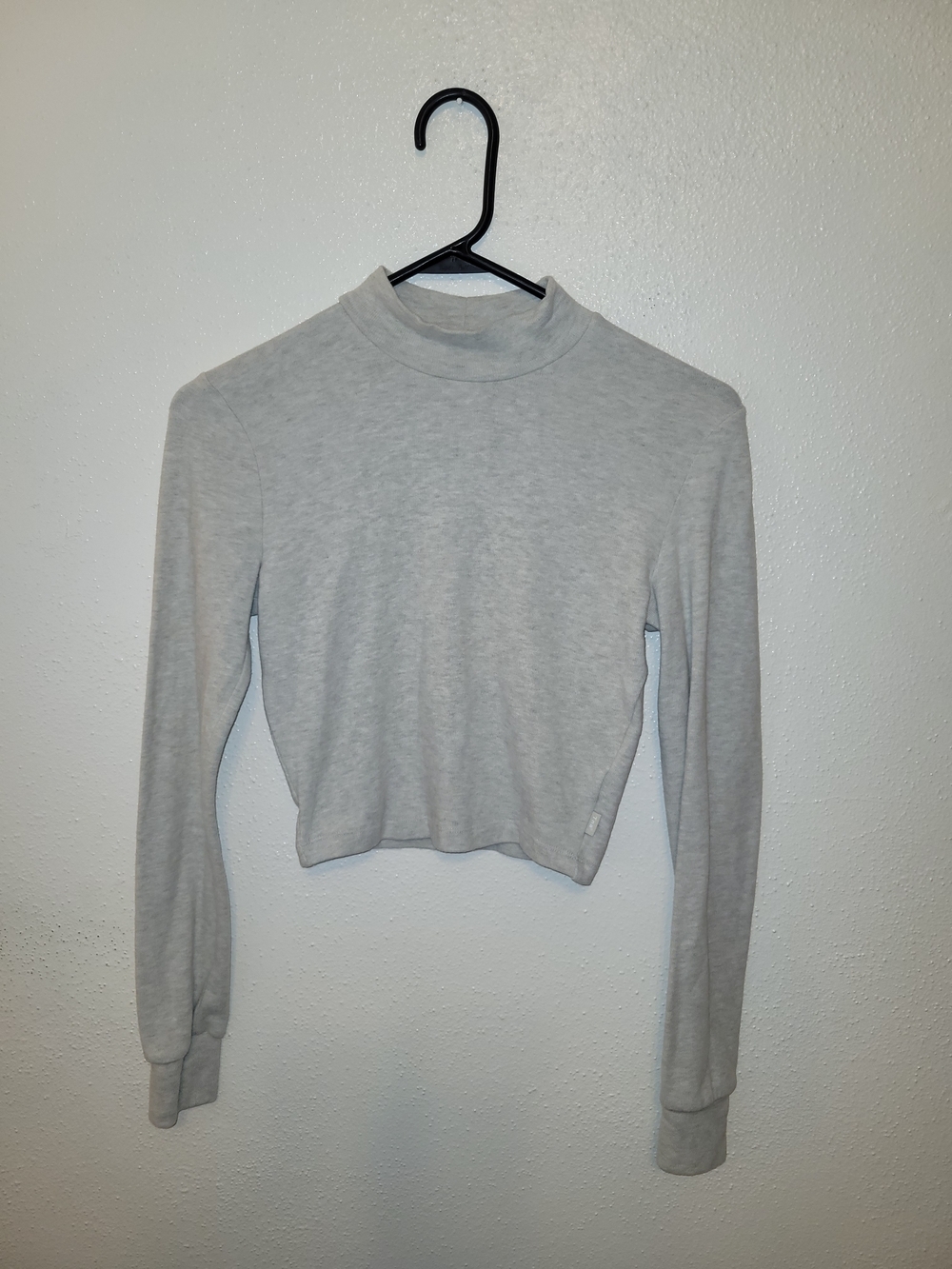 Aritzia TNA Grey Mock Neck Long Sleeve